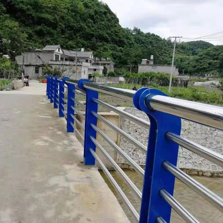 河道護(hù)欄